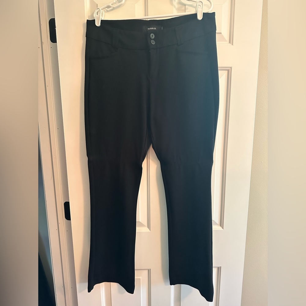 TORRID Trouser Boot Studio Luxe Ponte Mid-Rise Pant - Size 16R